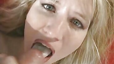 בובת ברבי בעיצוב מותאם אישית ריילי Blacked Raw