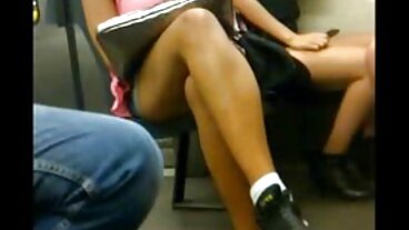 מרצדס Dream-MILF יוקרתית נותנת ל-2 מטומטמים MFM אותה! :O