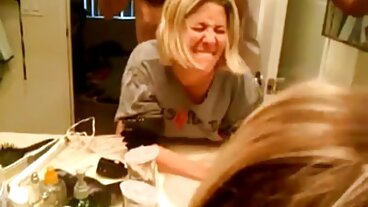 מלכי ריאליטי: תפסיקו לשחק ותזדיינו עם החורים שלי! אמר גיא דרזה בפורנו-HD