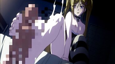 שחור: ליה חובבת ה-BBC מפנקת את הפנטזיה האנאלית שלה בחופשה בפורנו-HD