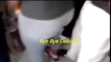 Studmuffin קרוע גורם ל-Lazy Buttbunnies לעבוד